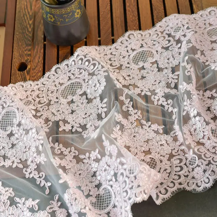 Hochwertiger Mehrfarbiger Pail – Table Runner Sequin Bewertung und Preis